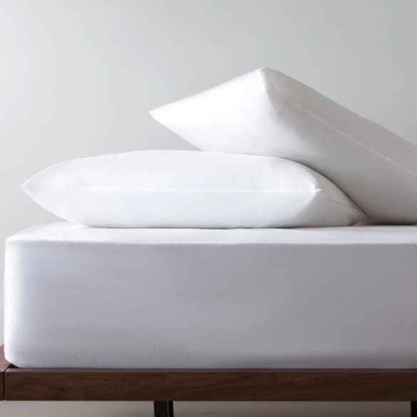 noa mattress protector review