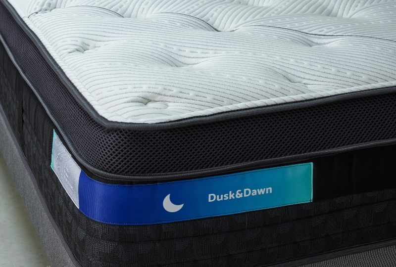 dusk and dawn premiere mattress cover
