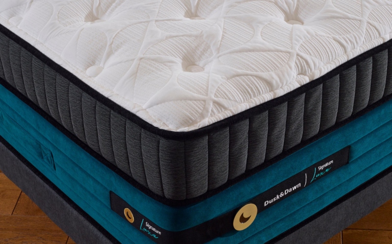 dusk and dawn signature luxe mattress cover