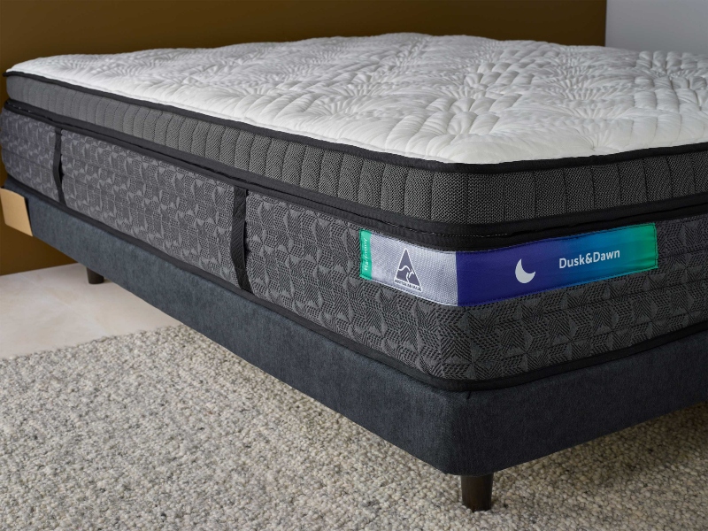 dusk and dawn harmony mattress cover